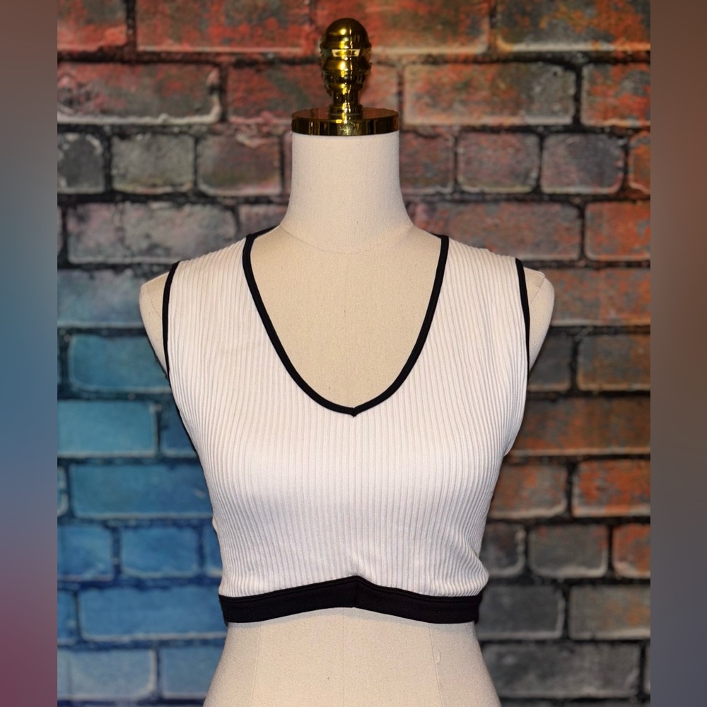 Sleeveless White and Black Ribbed Top